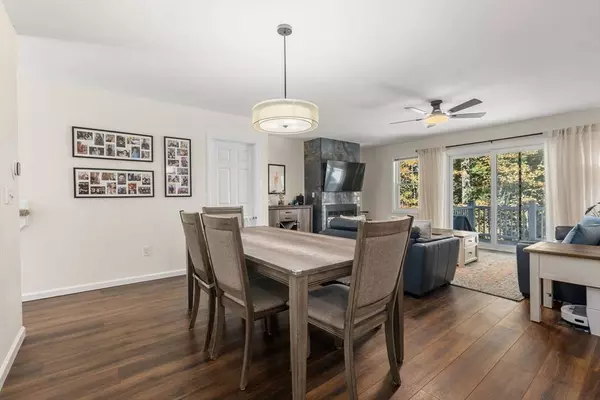 108 Laurelwood Dr #108, Hopedale, MA 01747