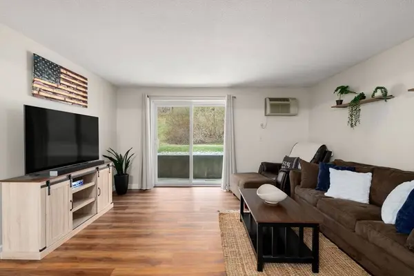 117 Quaker Hwy #32, Uxbridge, MA 01569