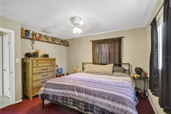 517 MARIANNA RD, Auburndale, FL 33823