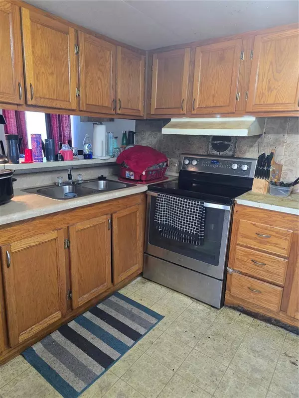 513 SMITH RD, Polk City, FL 33868