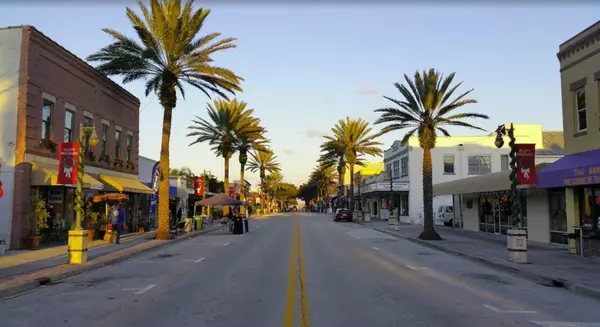 feature image of New Smyrna Beach Real Estate Market Update: December 2025