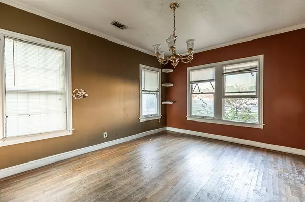 2412 Fort Avenue, Waco, TX 76707