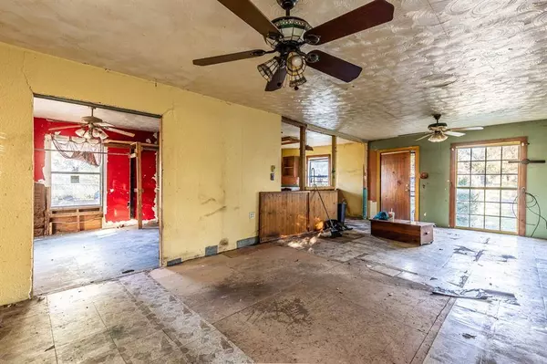 2732 Mckenzie Avenue, Waco, TX 76708