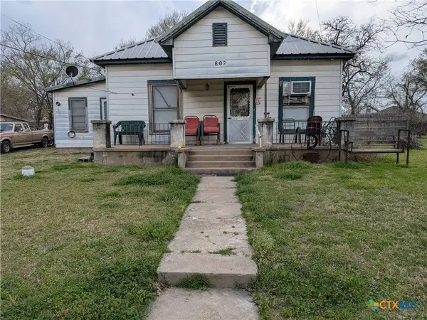 602 Andrews ST, Gatesville, TX 76528