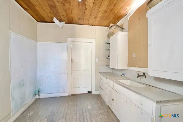 216 Fortune ST, Marlin, TX 76661