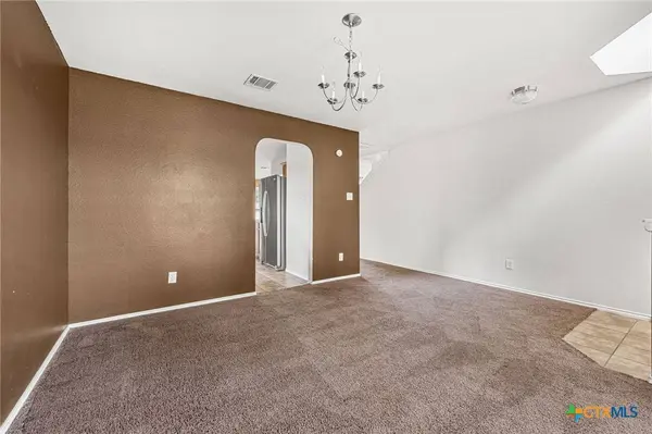 5604 Lions Gate LN, Killeen, TX 76549