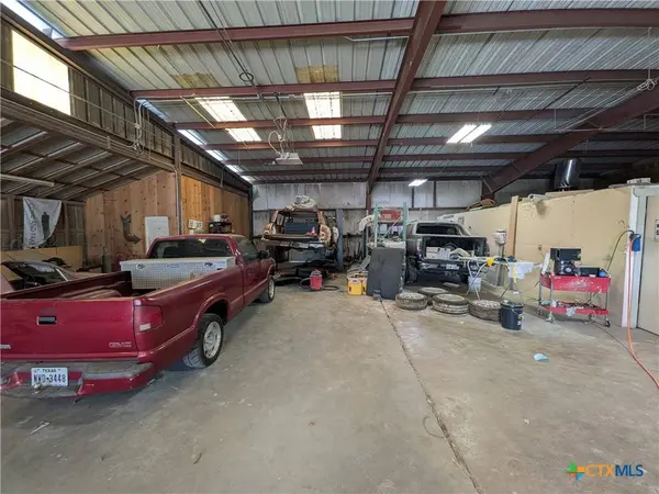 201 Fm 1237, Troy, TX 76579