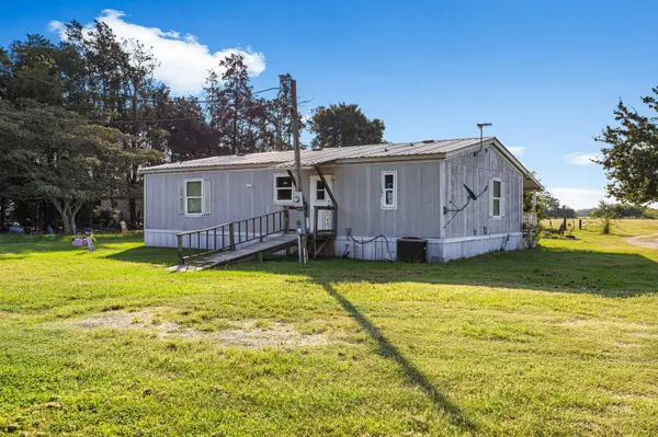 252 County Road 421, Groesbeck, TX 76642-2687