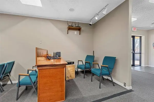 1005 N Red River Ridge, Mexia, TX 76667