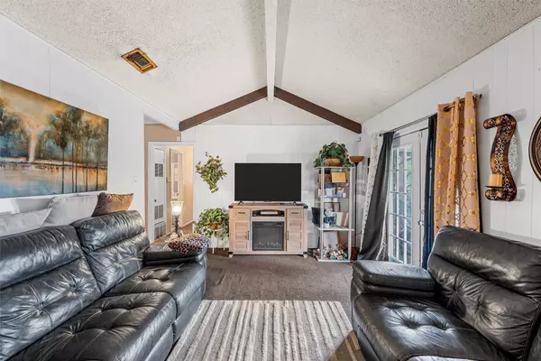 1208 Clark ST, Marlin, TX 76661