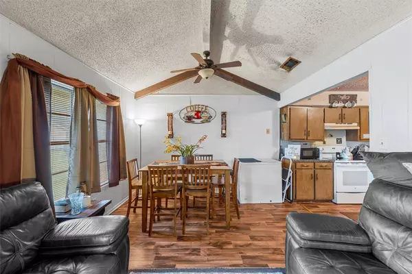 1208 Clark ST, Marlin, TX 76661