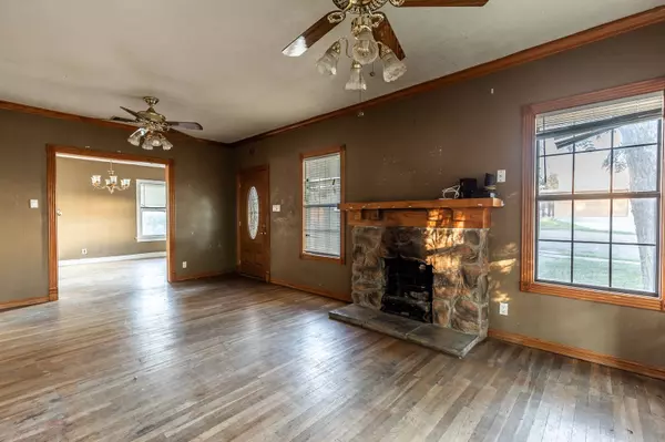 2412 Fort AVE, Waco, TX 76707