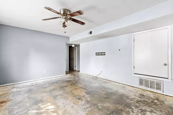 102 Susanna ST, Waco, TX 76705