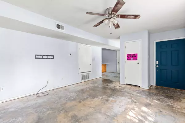 102 Susanna ST, Waco, TX 76705