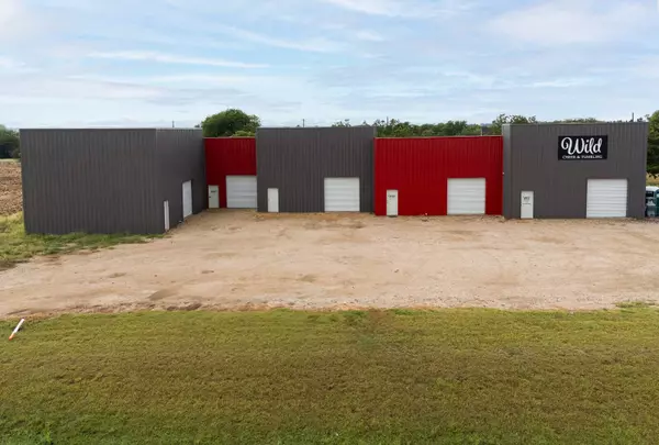 6854 Old Lorena Rd, Lorena, TX 76655-3415