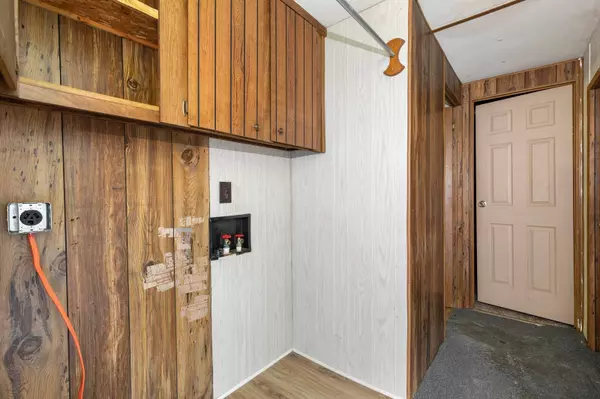 190 Creek DR, Whitney, TX 76692