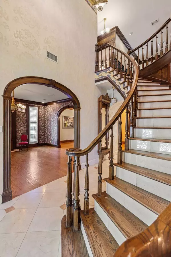 6 Carriage SQ, Waco, TX 76708