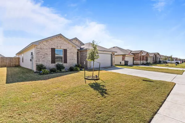 7012 Canadian DR, China Spring, TX 76633