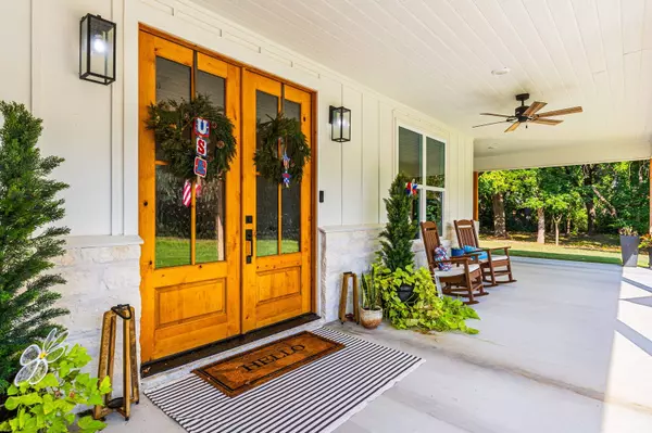 428 12th ST, Valley Mills, TX 76689