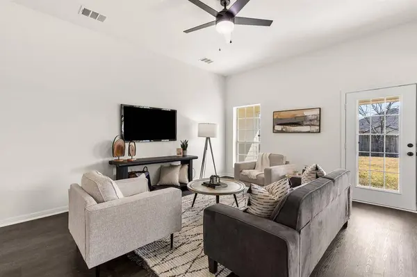 220 Broken Arrow Drive, Waco, TX 76705