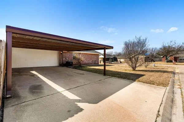 220 Broken Arrow Drive, Waco, TX 76705