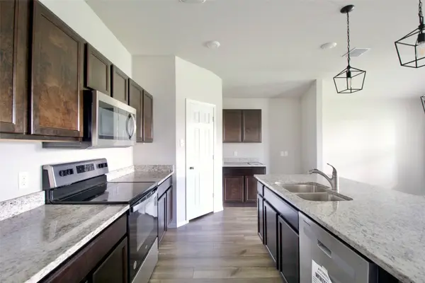 7009 Llano DR, China Spring, TX 76633
