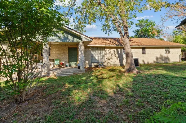 400 S 8th Avenue, Teague, TX 75860