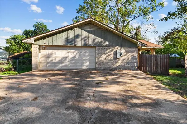 400 S 8th Avenue, Teague, TX 75860