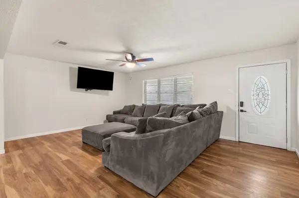 703 W Elizabeth DR, Robinson, TX 76706