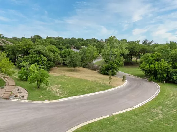 TBD Valley Brook CIR, Woodway, TX 76712