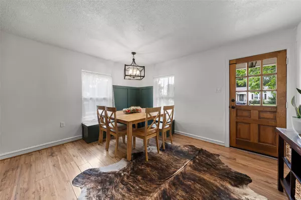 756 Randy DR, Woodway, TX 76712