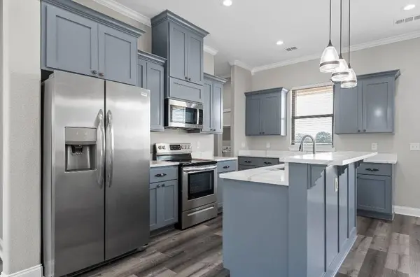 1411 Elm Lake RD, Riesel, TX 76682