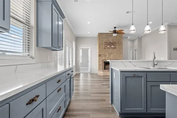 1411 Elm Lake RD, Riesel, TX 76682