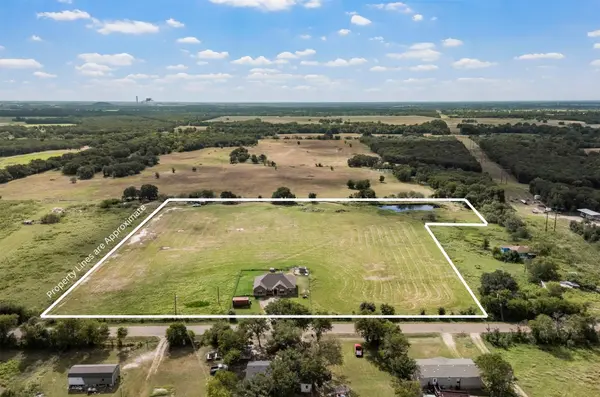 1411 Elm Lake RD, Riesel, TX 76682
