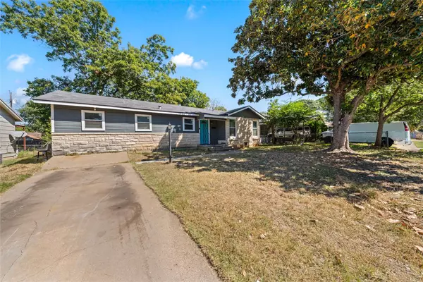 2128 Sunnydell DR, Waco, TX 76711