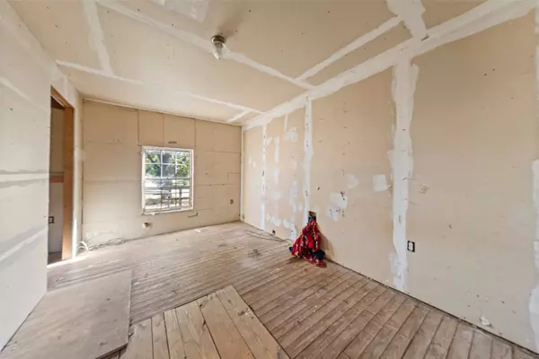 338 Western DR, Woodway, TX 76712