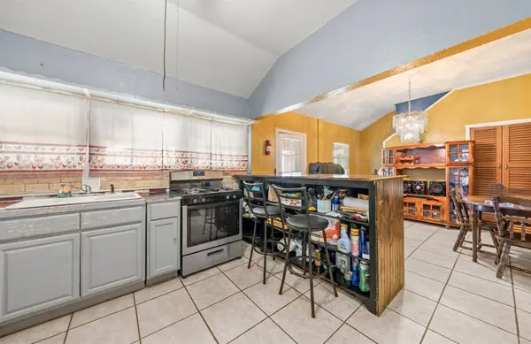 2805 Parrott AVE, Waco, TX 76707