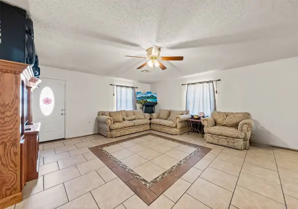 3524 Live Oak AVE, Waco, TX 76708