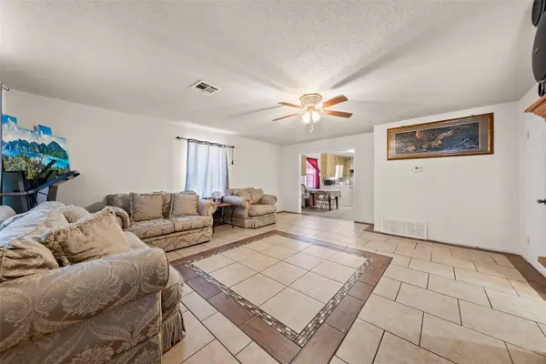 3524 Live Oak AVE, Waco, TX 76708