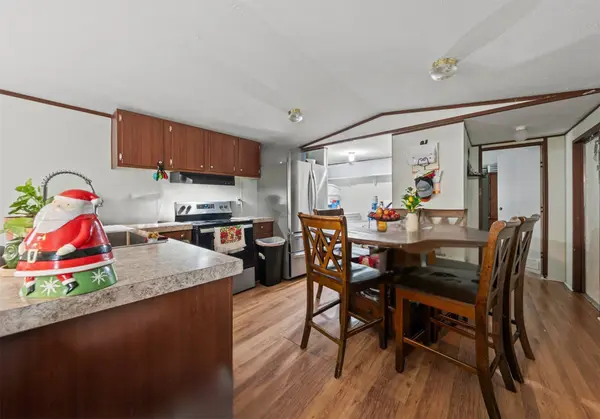 312 N Douglas ST, Mart, TX 76664