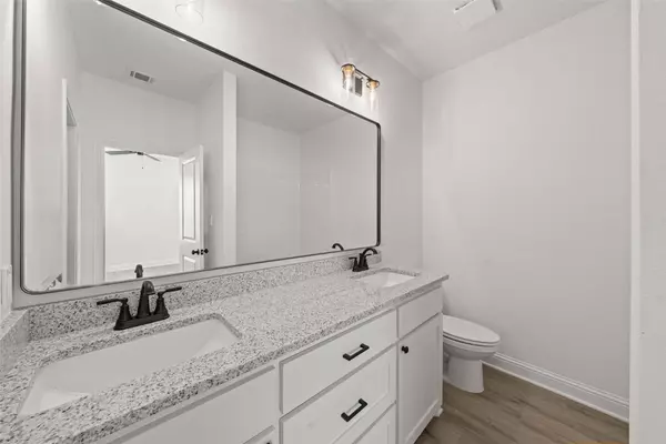 1610 N 6th ST, Waco, TX 76707