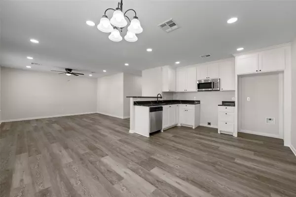 944 Holt AVE, Waco, TX 76706