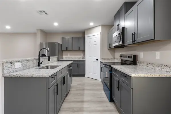 1909 Sanger AVE, Waco, TX 76707