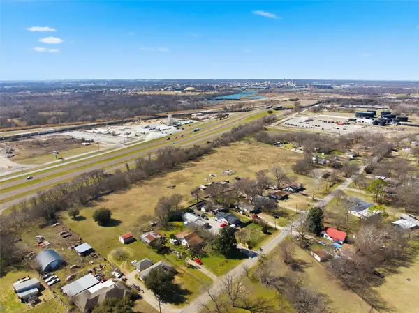 2801 Old Marlin RD, Waco, TX 76705