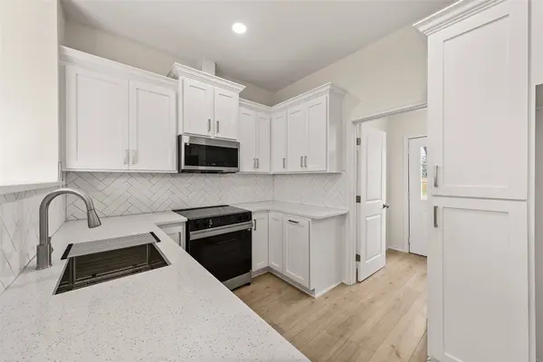 805 Clifton ST, Waco, TX 76704