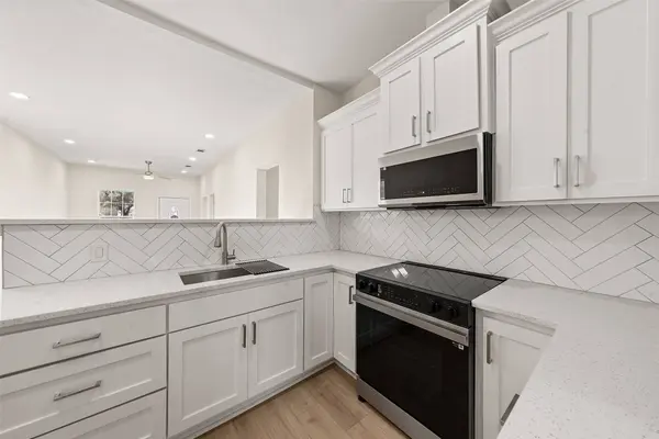 805 Clifton ST, Waco, TX 76704