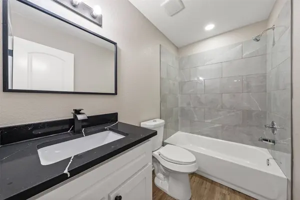 940 Holt AVE, Waco, TX 76706