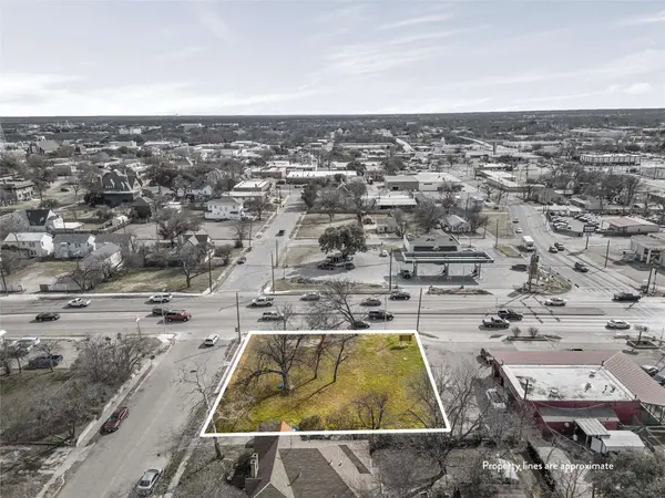 510 N 16th ST, Waco, TX 76707