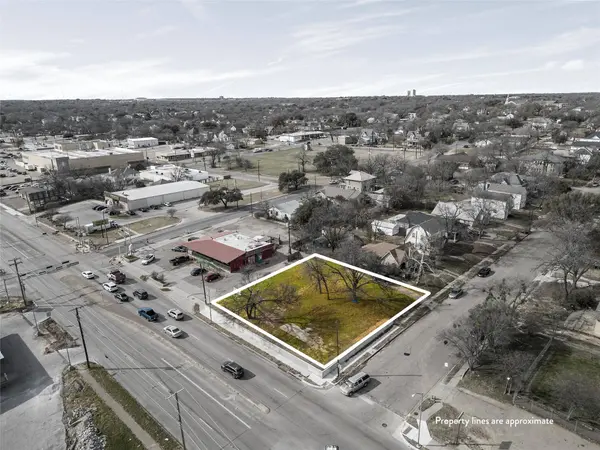 510 N 16th ST, Waco, TX 76707