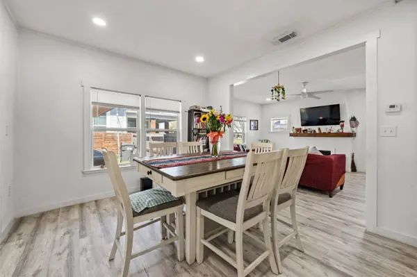 520 N 26th ST, Waco, TX 76707